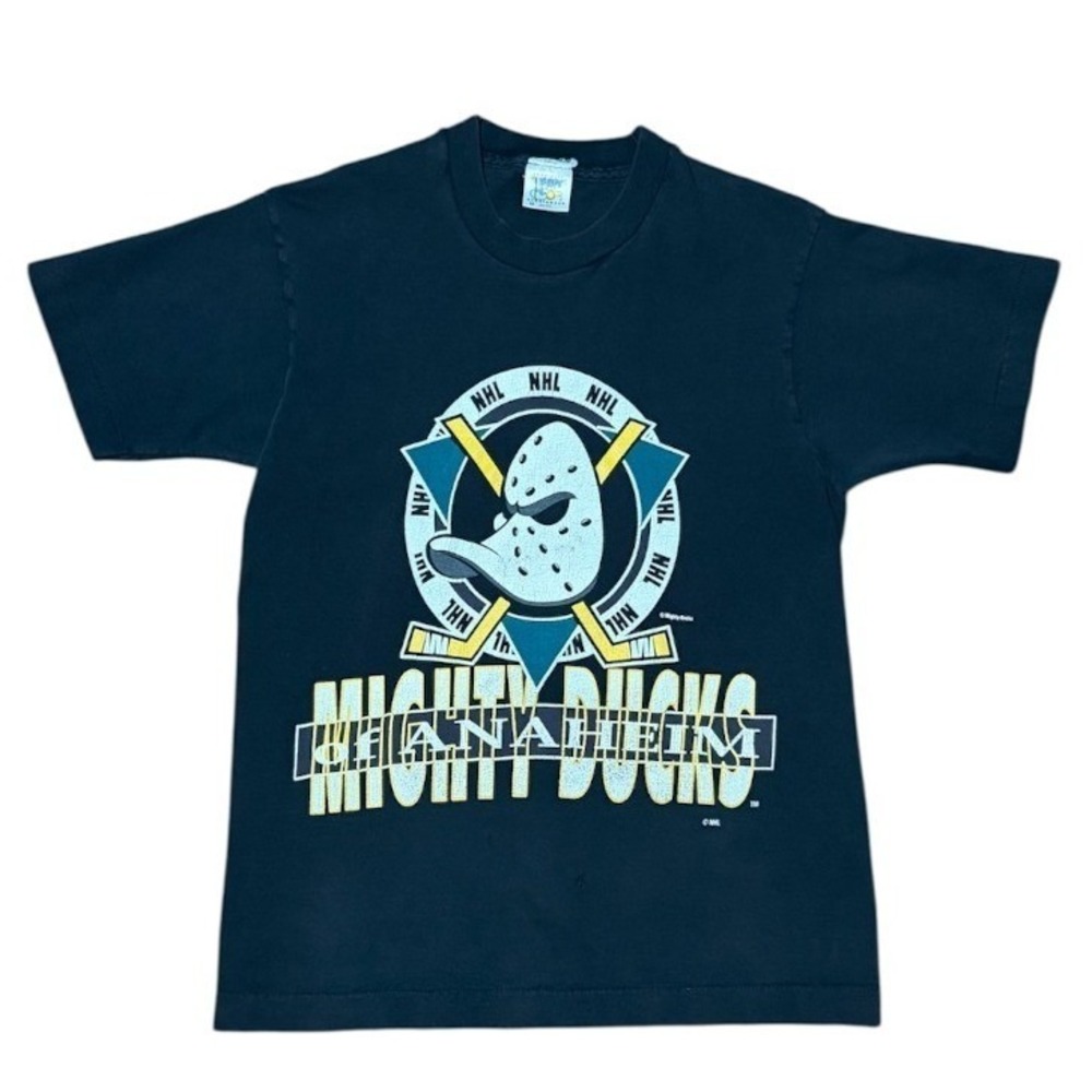 Vintage 90s Anaheim Mighty Ducks NHL Hockey Sports Big Mask Logo Graphic T-Shirt